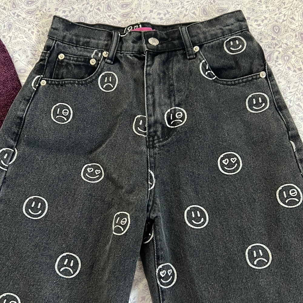 Super cute Edikted jeans brand new with tags